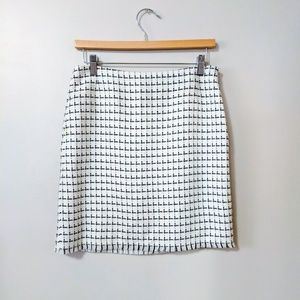 New York & Company Skirt Size 2